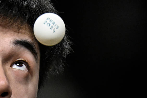 從技術(shù)到心理：解析現(xiàn)場(chǎng)解說對(duì)乒乓球運(yùn)動(dòng)員的影響