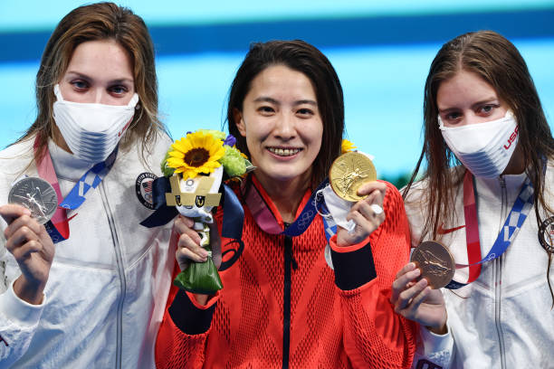 防水+運(yùn)動(dòng)監(jiān)測(cè)：十大游泳專用智能手表品牌推薦