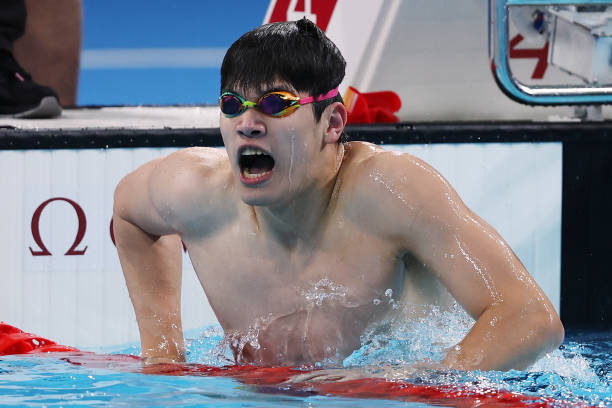 混合泳比賽中四種泳姿的順序與技巧