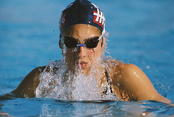 耳朵進水會引發(fā)中耳炎嗎？游泳愛好者必看