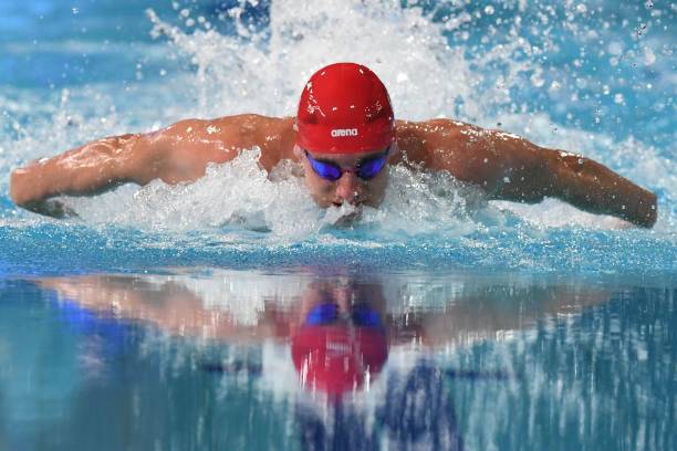 游泳館防疫指南：如何選擇安全的游泳場所