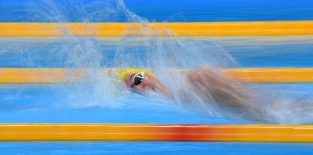 游泳愛好者必看：保持頭發(fā)干爽的7個小技巧