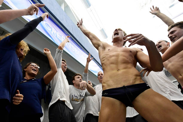 游泳教練底薪2000元，行業(yè)薪資水平引熱議