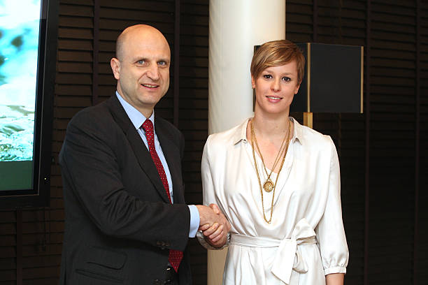 兒童游泳安全:如何預防泳池中的疾病傳播