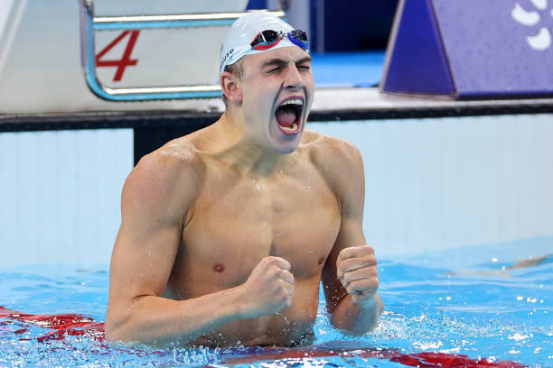 時(shí)尚與功能兼具：十大頂級(jí)游泳衣品牌盤點(diǎn)