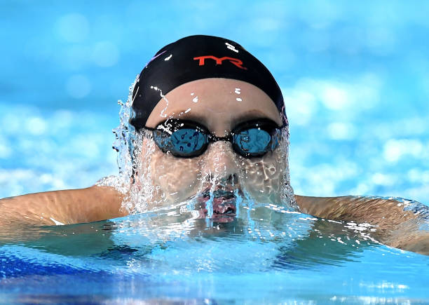 游泳池水質(zhì)管理與乙肝預(yù)防