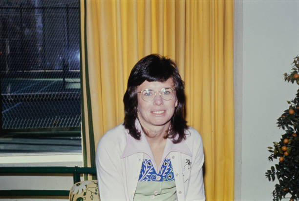 網(wǎng)球試題庫1實(shí)戰(zhàn)模擬：比賽場景與判罰題集