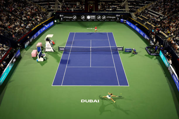 網(wǎng)球免費直播回放視頻在線觀看劇情解析：一場關(guān)于青春與夢想的網(wǎng)球之旅