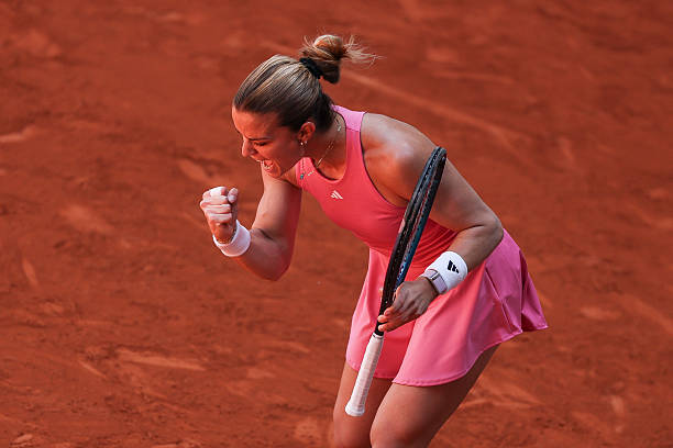 室外網(wǎng)球場(chǎng)地面材料的成本效益分析：投資與回報(bào)