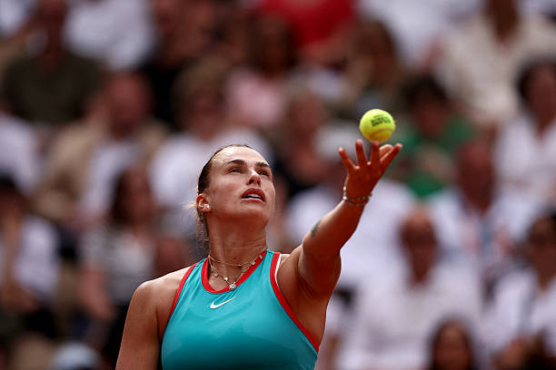 網(wǎng)球觸網(wǎng)彈起后，落點判斷的常見誤區(qū)