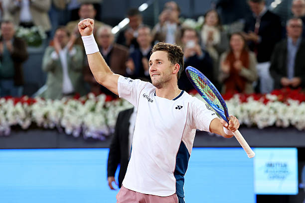 鄭欽文今日比賽直播：精彩集錦與賽后采訪