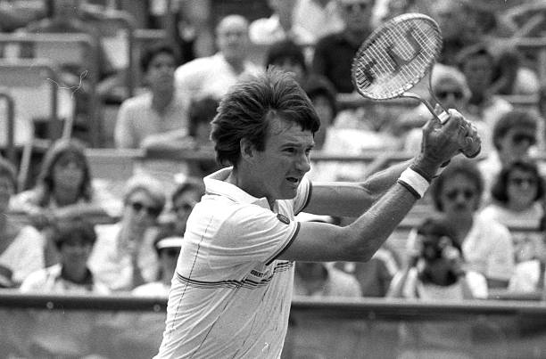 網球規(guī)則：第三局發(fā)球權歸屬詳解