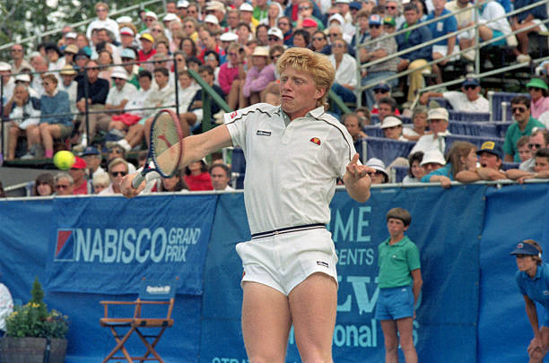 錦標(biāo)賽挑戰(zhàn)賽：贏取限量球拍和服裝獎(jiǎng)勵(lì)