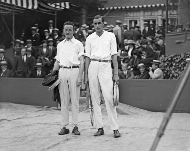 法國網(wǎng)球公開賽球場維護與面積的關系