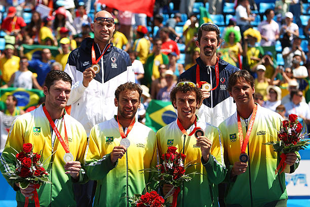 氣排球場(chǎng)標(biāo)準(zhǔn)尺寸平面圖及分區(qū)說明