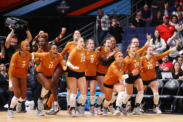 張常寧老公是做什么的？細(xì)數(shù)他的職業(yè)發(fā)展軌跡