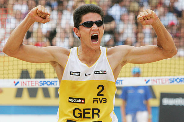 馮坤的出生地是哪里？探尋她的成長軌跡