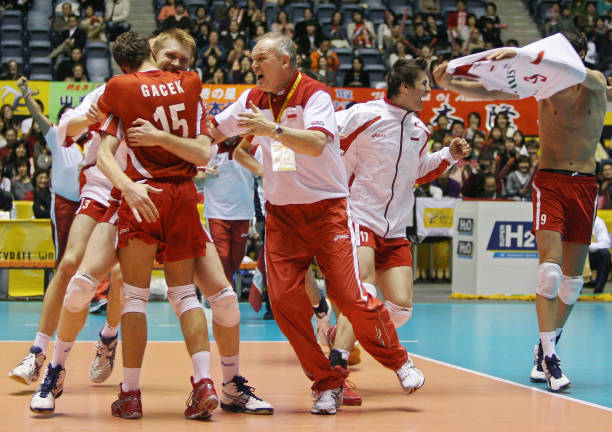 張常寧海灘度假照曝光，比基尼造型引熱議