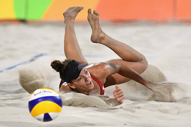 中央5排球回放：中國女排的榮耀時刻