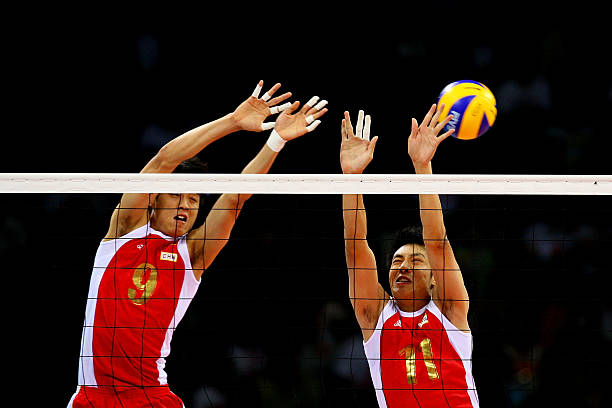 排球新手教學(xué)：從發(fā)球到扣球的全方位講解