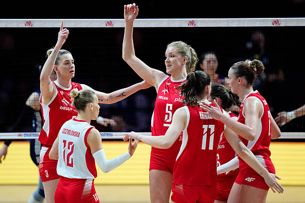 湖南中考體育排球項目:軟排與硬排的對比研究