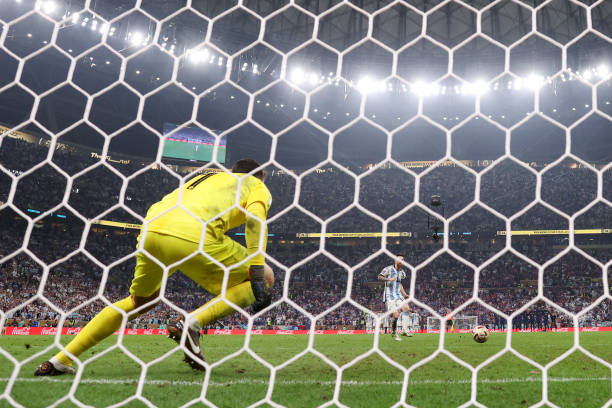 戰(zhàn)術(shù)復(fù)盤：意大利隊(duì)最后一場世界杯淘汰賽的致命失誤