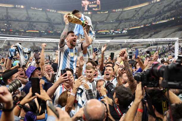 法國隊奪冠背后的故事：2018年世界杯的精彩瞬間